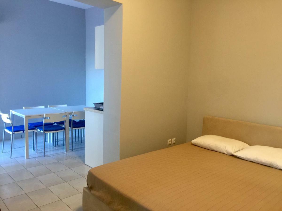 Holodek Apartments Sygrou Parking Atena Exterior foto